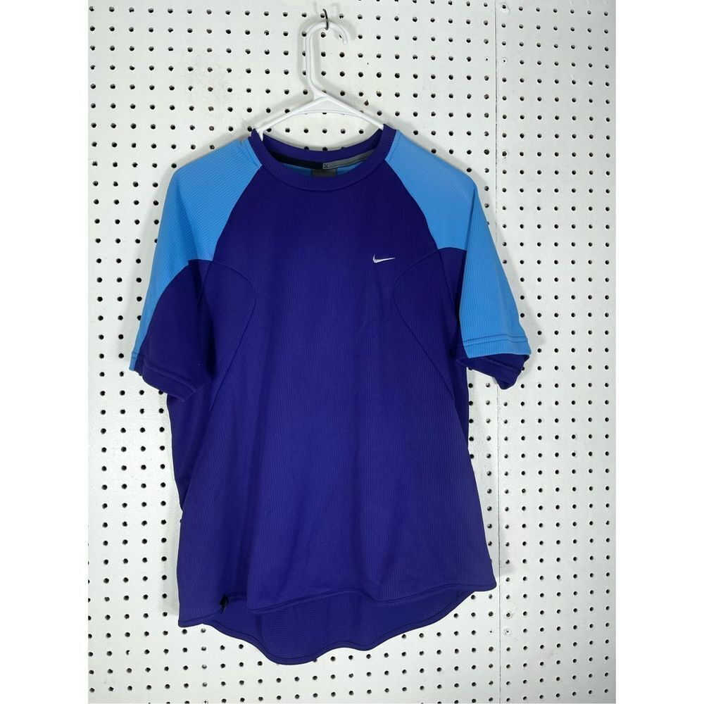 Nike 90’s dri fit shirt